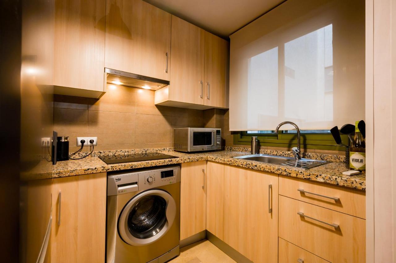 Azofaifo Donkey Apartment Севиля Екстериор снимка